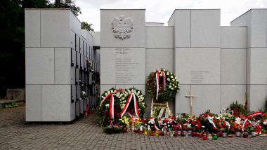 Panteon - Mauzoleum Wyklętych-Niezłomnych na Cmentarzu Wojskowym na Powązkach w Warszawie Mateusz Opasiński, licencja: CC BY-SA 4.0