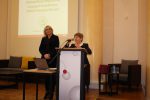 Barbara Woynarowska – przewodnicząca Centralnej Kapituły wita uczestników wręczenia Krajowych Certyfikatów