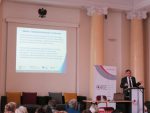 Profesor Andrzej Waśko prezentuje główne założenia nowej podstawy programowej języka polskiego dla kl. IV–VIII szkoły podstawowej